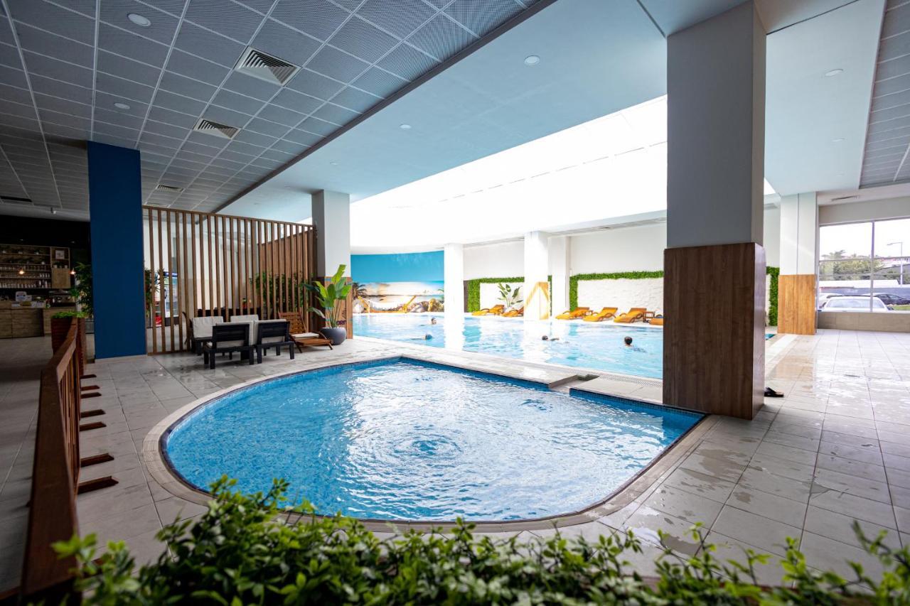 16Th Floor Sky View Condo With Pool And Fitness Skopje Exterior foto