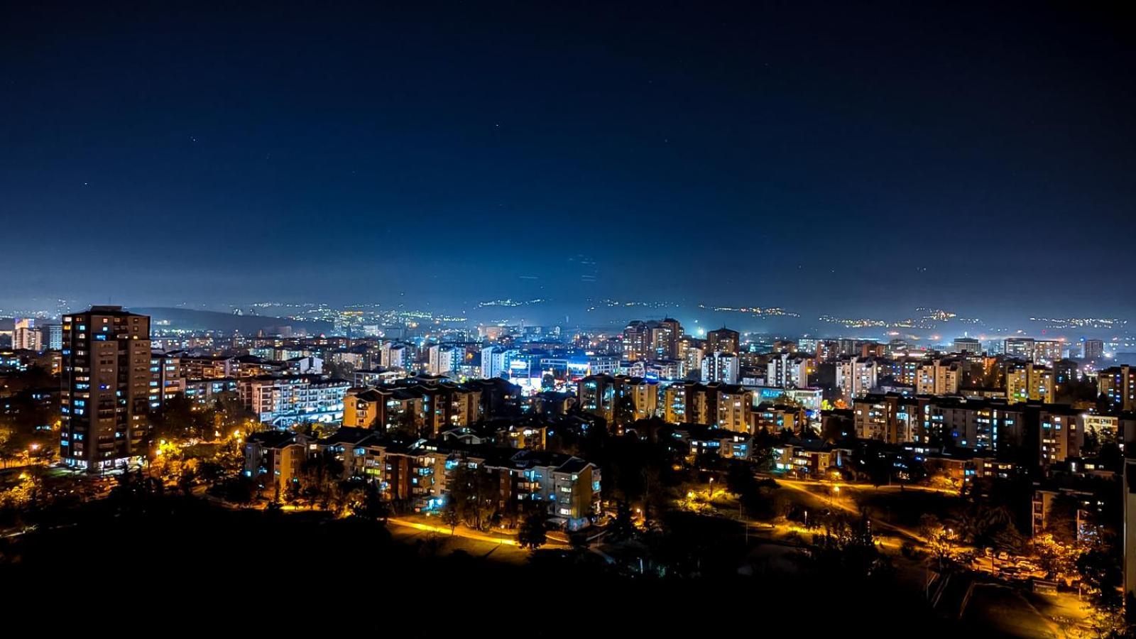 16Th Floor Sky View Condo With Pool And Fitness Skopje Exterior foto